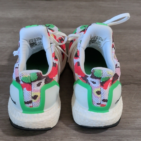 Adidas X Marimekko Ultra Boosts (Size 8) - Picture 5 of 8